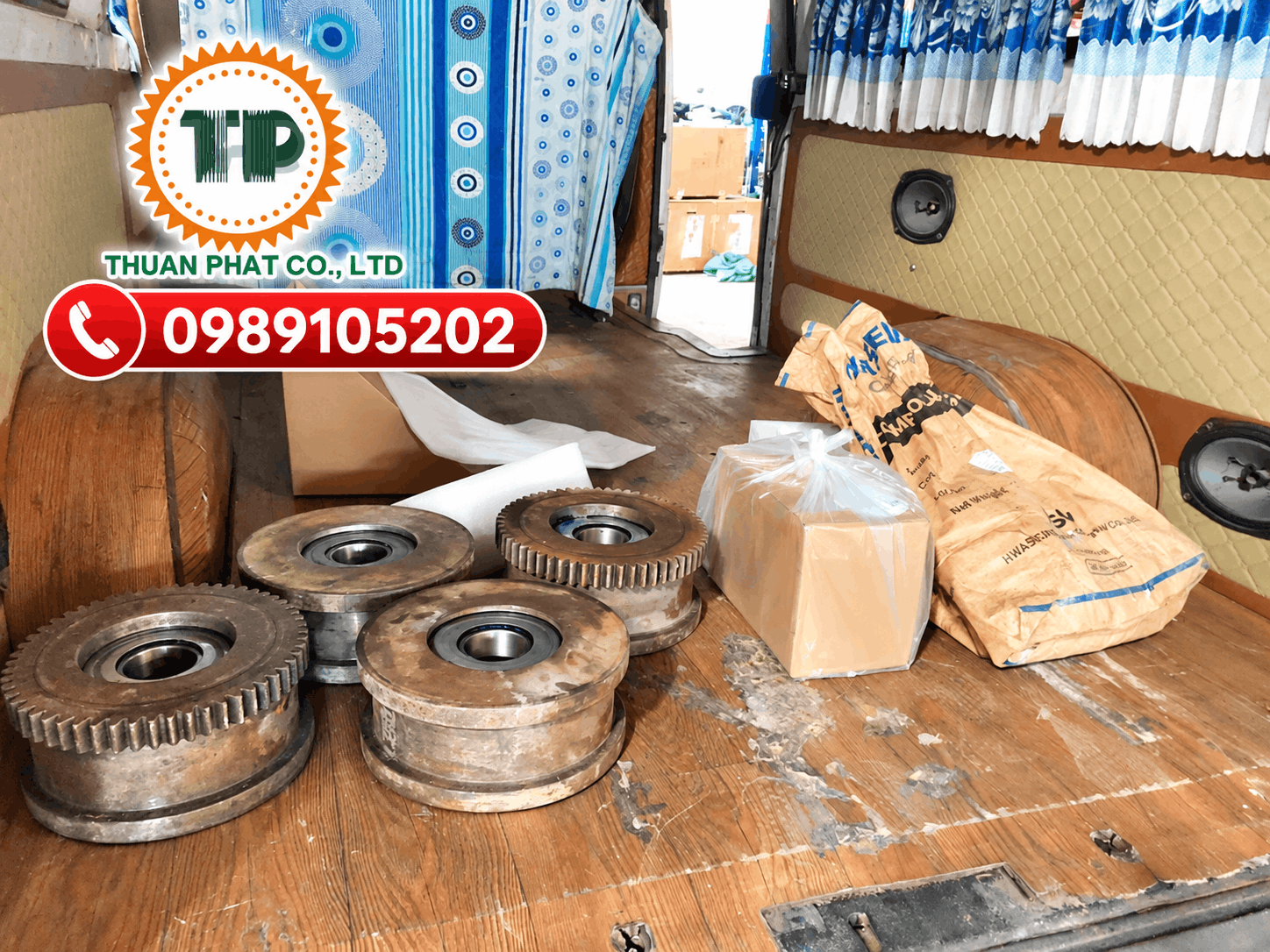 Bánh xe cầu trục TP.HCM Bánh xe cầu trục TP.HCM