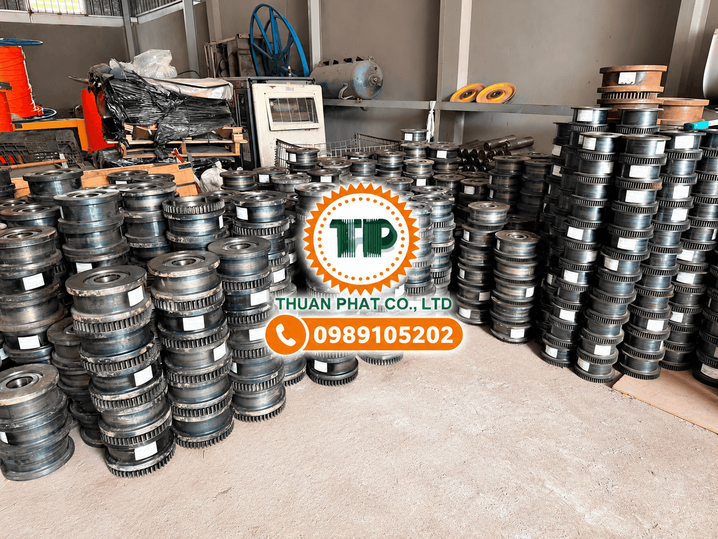 Bánh xe dầm biên (hay bánh xe cầu trục) ở TP.HCM Bánh xe dầm biên (hay bánh xe cầu trục) ở TP.HCM