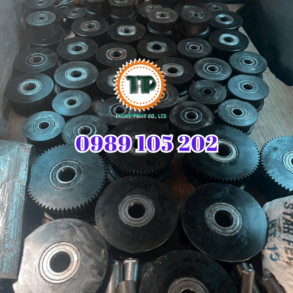 Bánh xe dầm biên cầu trục Bánh xe dầm biên cầu trục