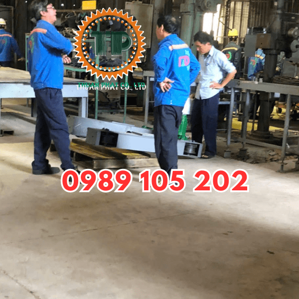 Dầm biên cầu trục kích thước 1500*170*210mm Dầm biên cầu trục kích thước 1500*170*210mm