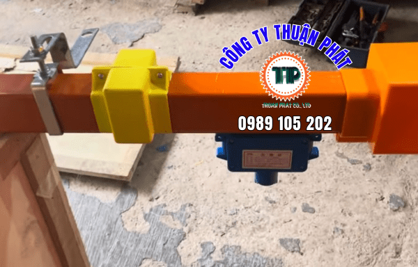 Hướng dẫn cách lắp chổi điện ray hộp kín Hướng dẫn cách lắp chổi điện ray hộp kín