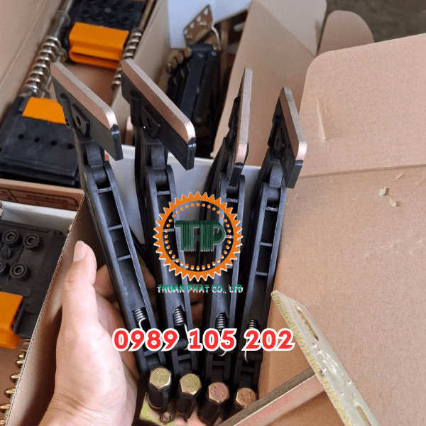 Chổi tiếp điện cầu trục TP.HCM Chổi tiếp điện cầu trục TP.HCM