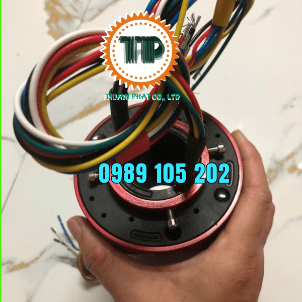 Cổ góp điện hộp kín 12 pha 15A Cổ góp điện hộp kín 12 pha 15A