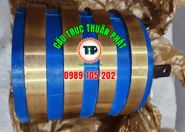 Nên sử dụng cổ góp điện hộp kín hay cổ góp điện dạng hở? Nên sử dụng cổ góp điện hộp kín hay cổ góp điện dạng hở?