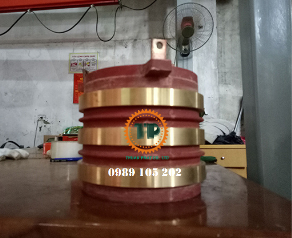 Cổ góp điện 3 pha Cổ góp điện 3 pha