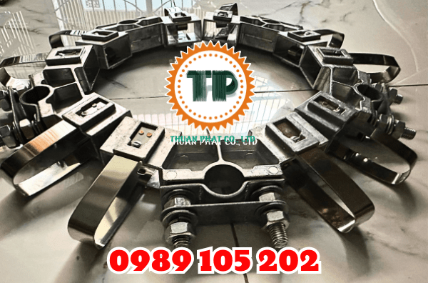 Giá đỡ chổi than cổ góp Giá đỡ chổi than cổ góp