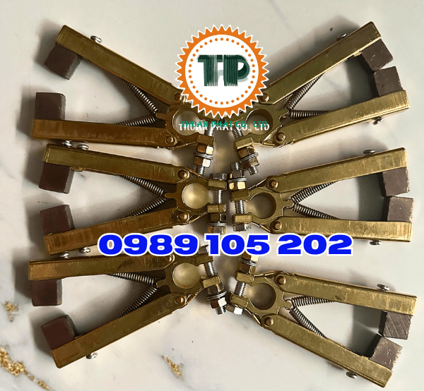 Giá đỡ chổi than cổ góp các loại Giá đỡ chổi than cổ góp các loại