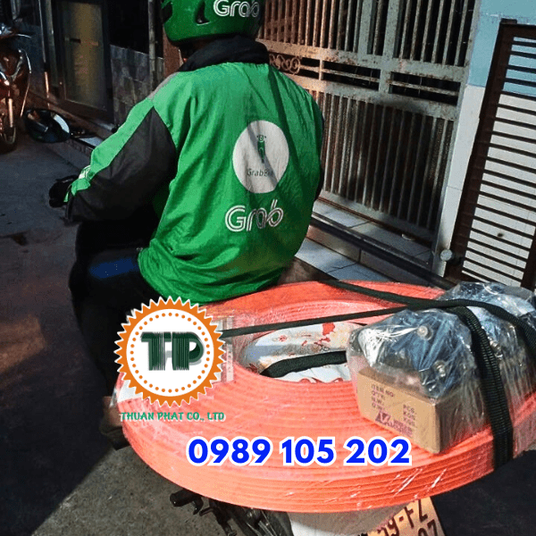 Ray điện cầu trục 4P100A giá tốt, hàng sẵn Ray điện cầu trục 4P100A giá tốt, hàng sẵn