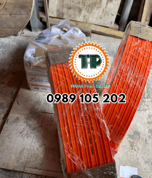 Ray điện cầu trục 4P100A giá tốt, hàng sẵn Ray điện cầu trục 4P100A giá tốt, hàng sẵn