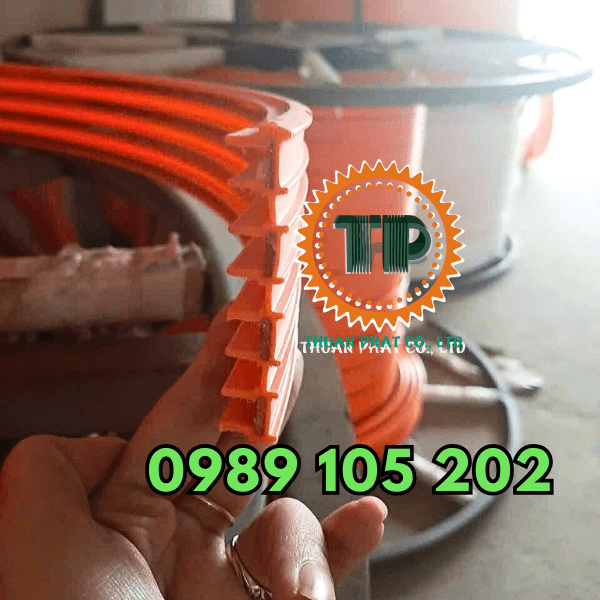 Ray điện cầu trục Đài Loan 3P, 4P, 6P Ray điện cầu trục Đài Loan 3P, 4P, 6P