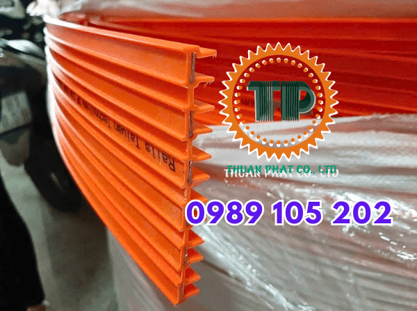 Ray điện cầu trục Đài Loan 3P, 4P, 6P Ray điện cầu trục Đài Loan 3P, 4P, 6P