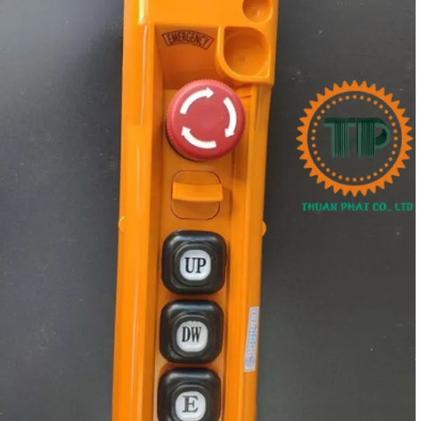 Tay bấm điều khiển 4 nút cho cầu trục