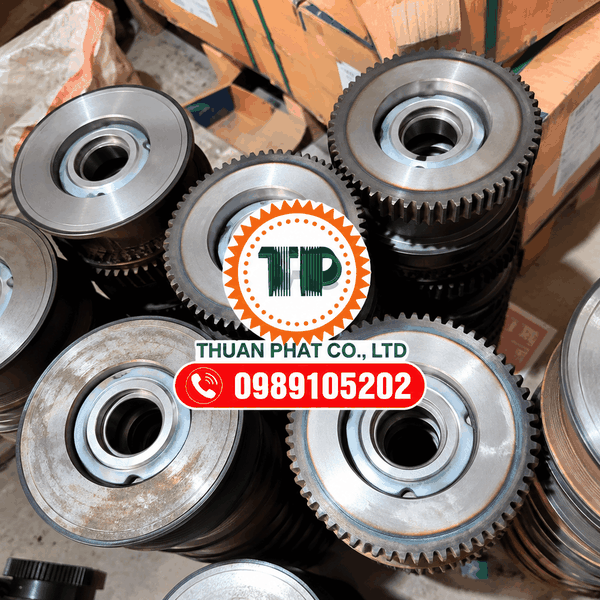 Bánh xe dầm biên cầu trục D250 