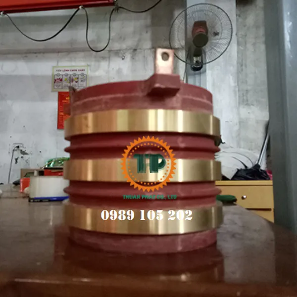 Cổ góp điện 3 pha