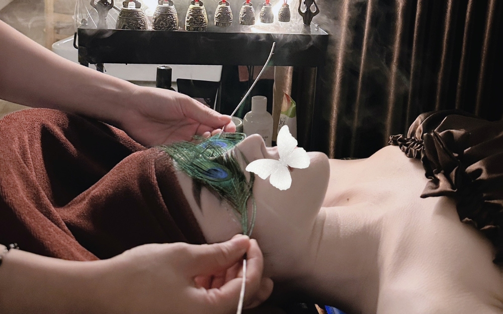 Gội đầu dưỡng sinh Hoàng Cung  Gội đầu dưỡng sinh Hoàng Cung