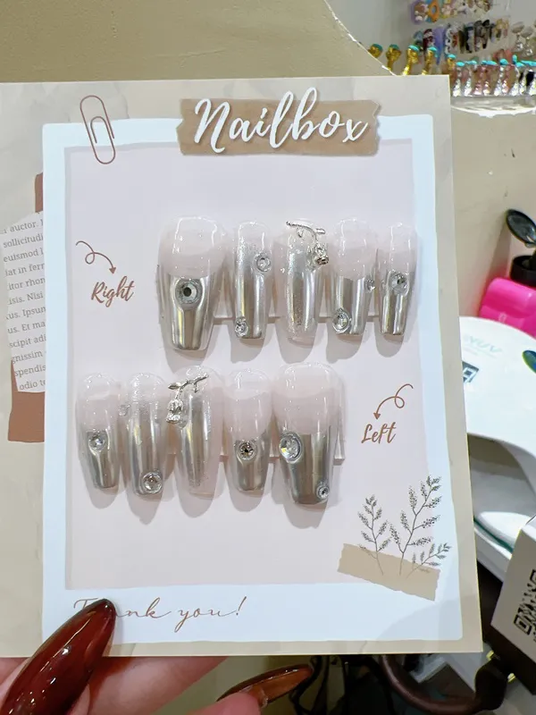 Nailbox 299,000đ