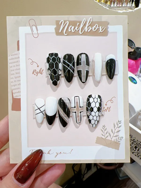 Nailbox 299,000đ