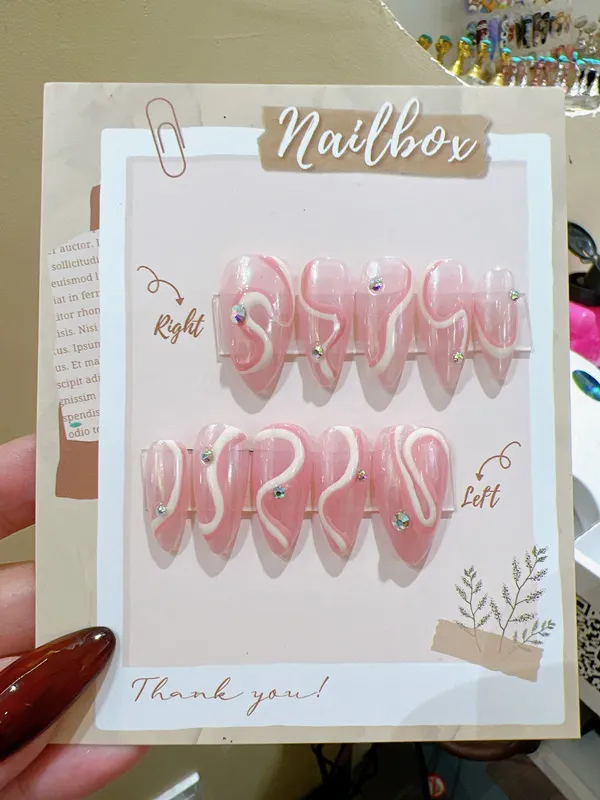 Nailbox 299,000đ