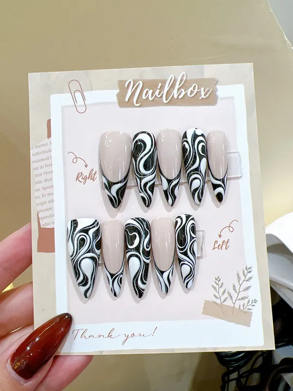 Nailbox 399,000đ