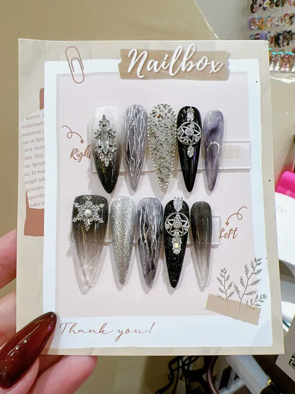 Nailbox 499,000đ