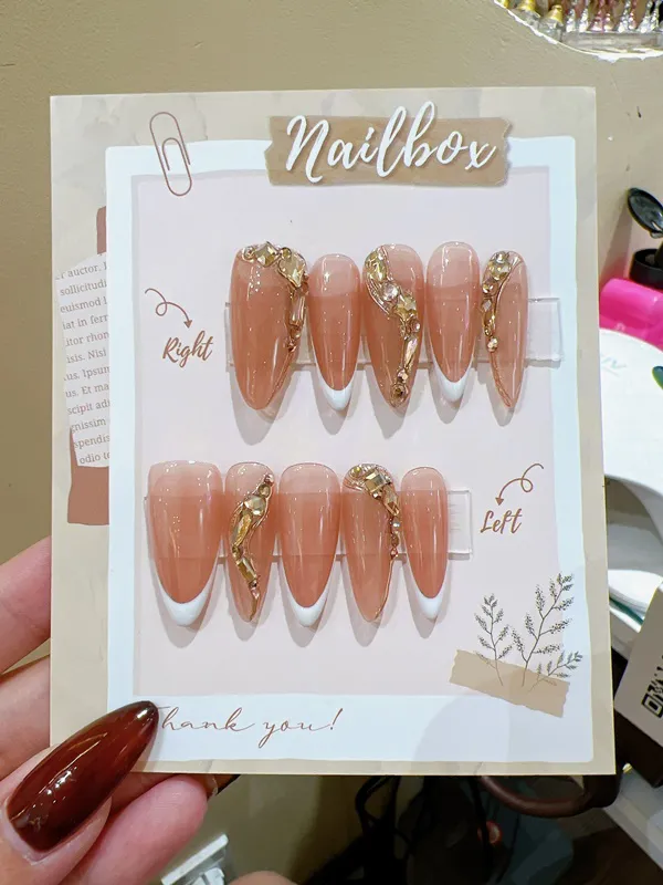 Nailbox 399,000đ