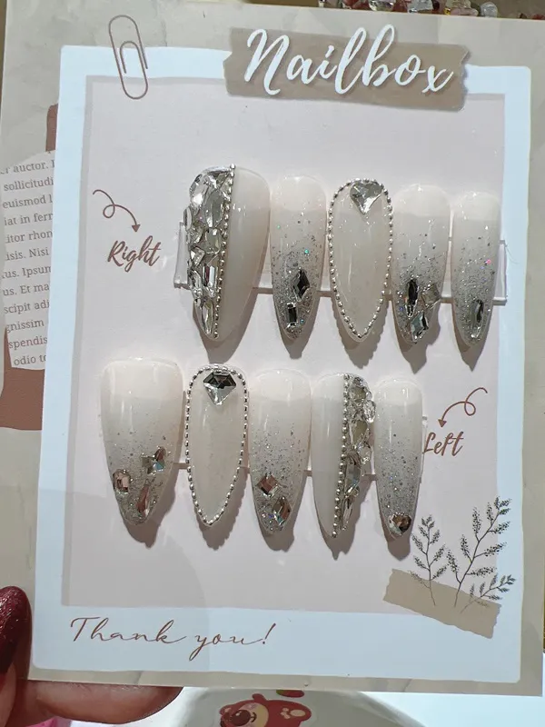 Nailbox 399,000đ