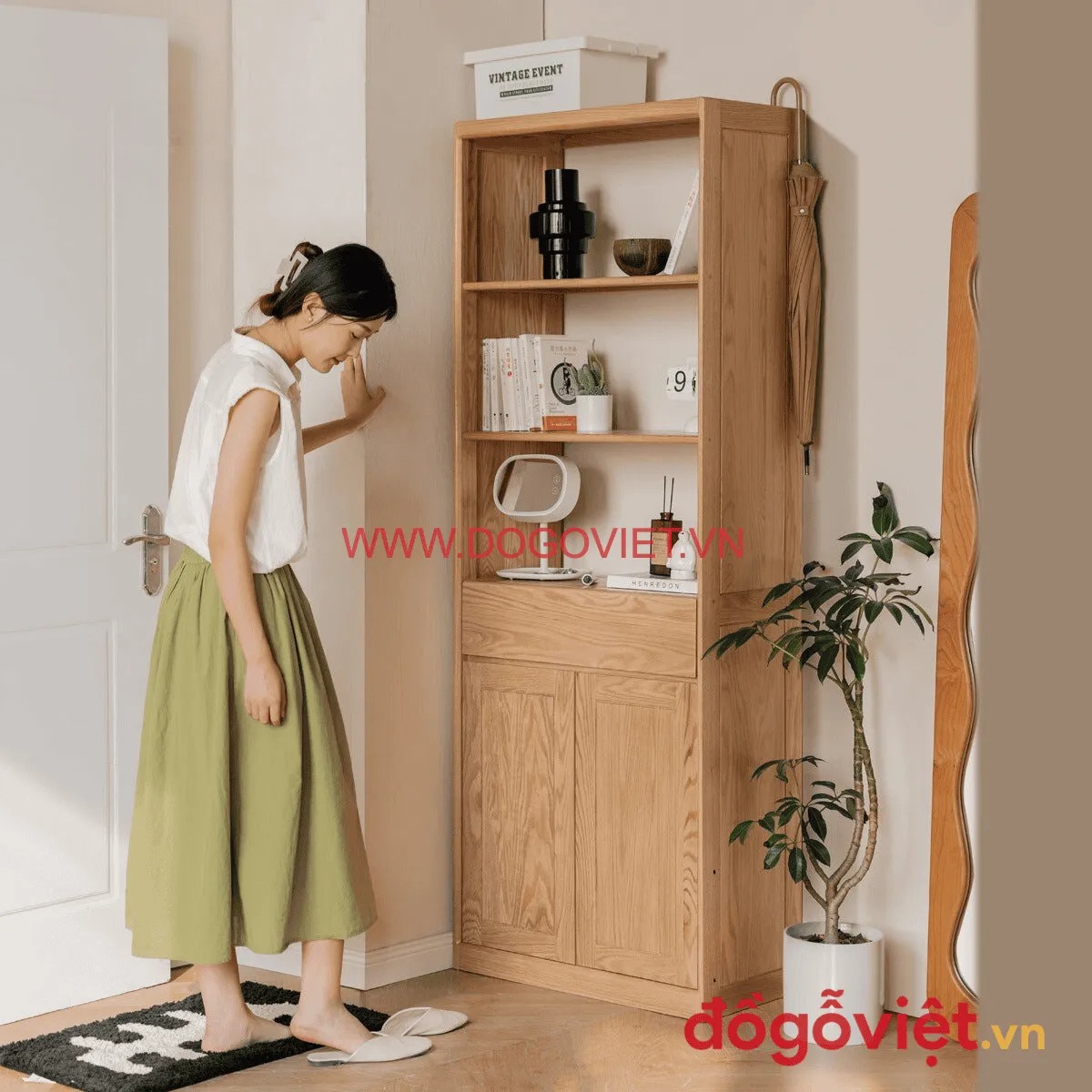 15+ mẫu tủ giày kết hợp kệ trang trí đáng sắm nhất cho gia đình trẻ