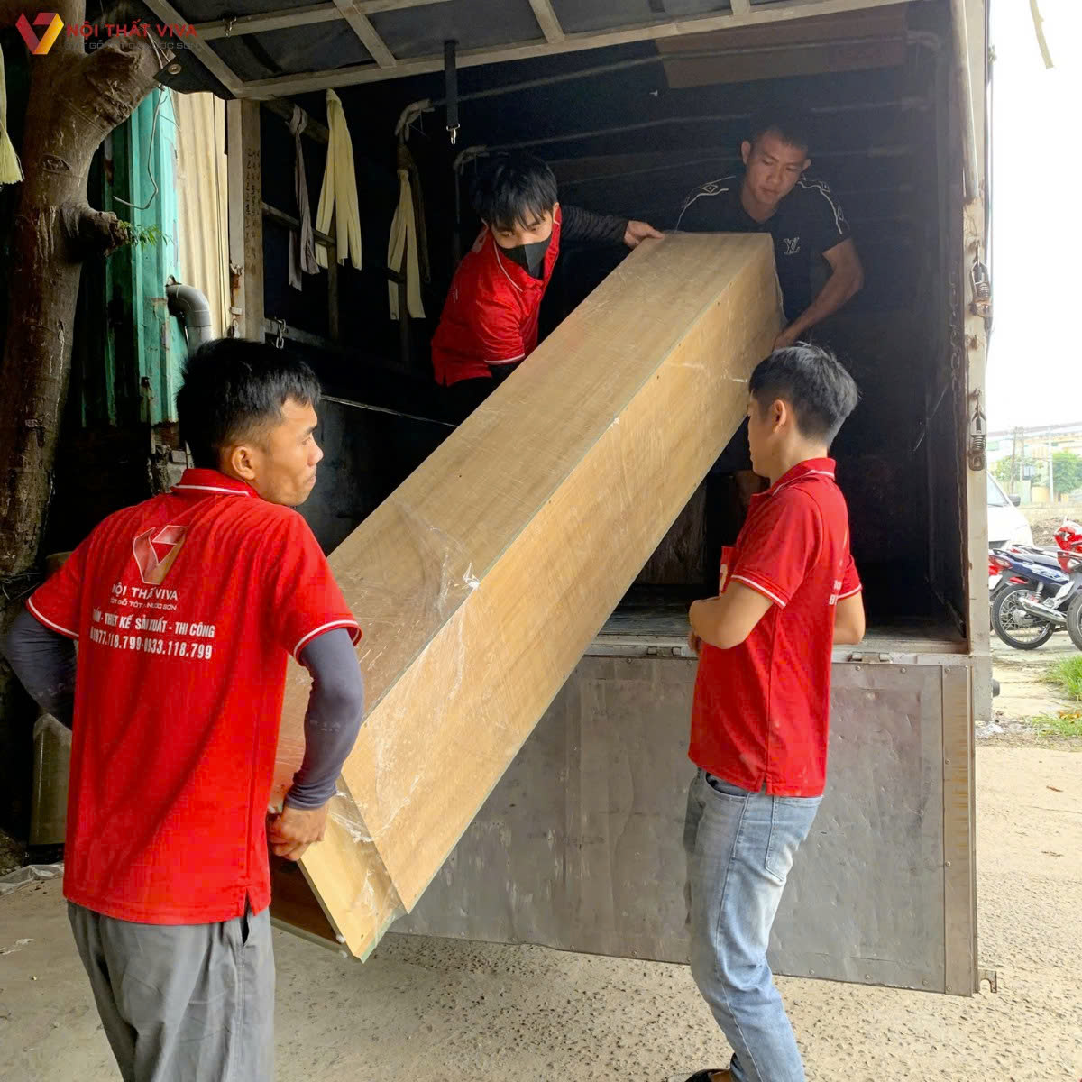 Mẹo thi công mặt bậc cầu thang gỗ chính xác và nhanh chóng Mẹo thi công mặt bậc cầu thang gỗ chính xác và nhanh chóng