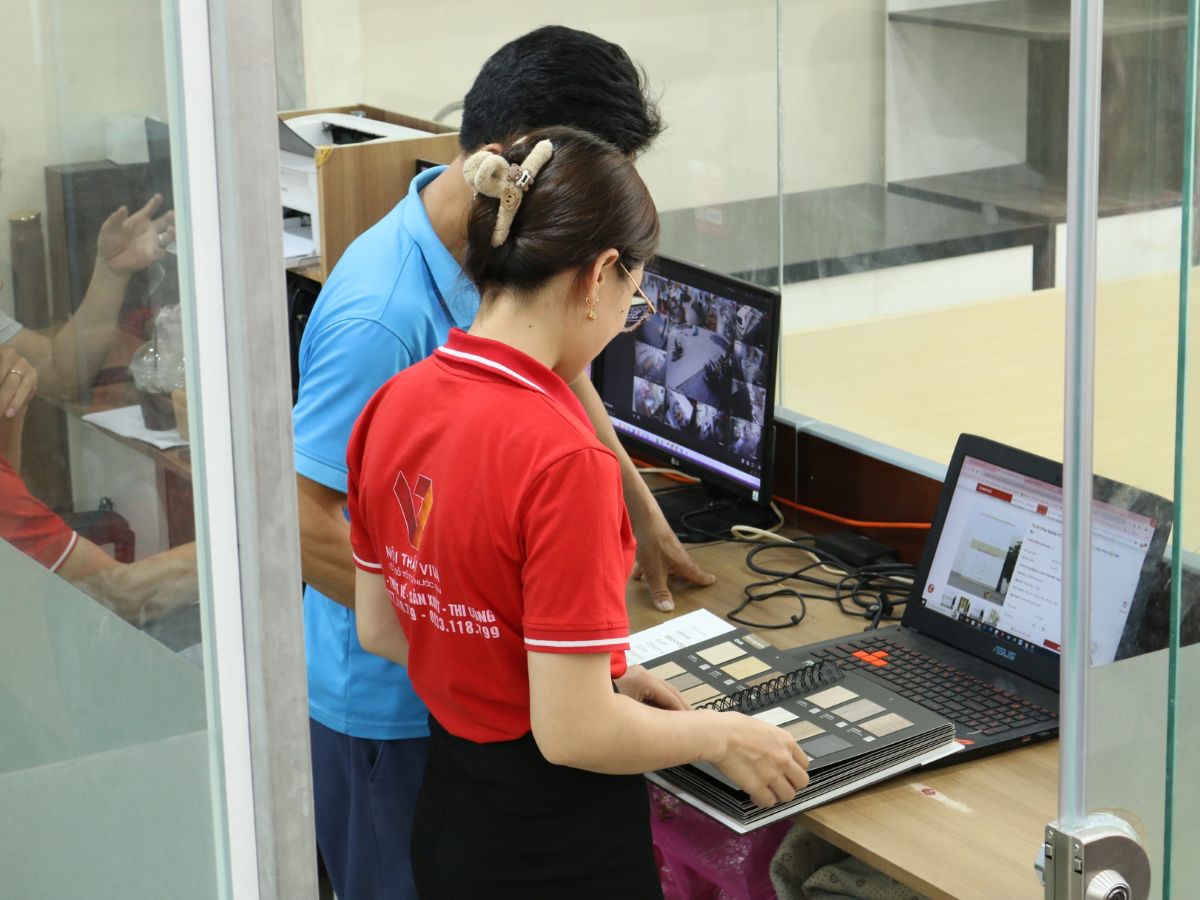 Tổng hợp các mẫu tủ giày cánh kính hot trend 2025 khiến ai cũng mê