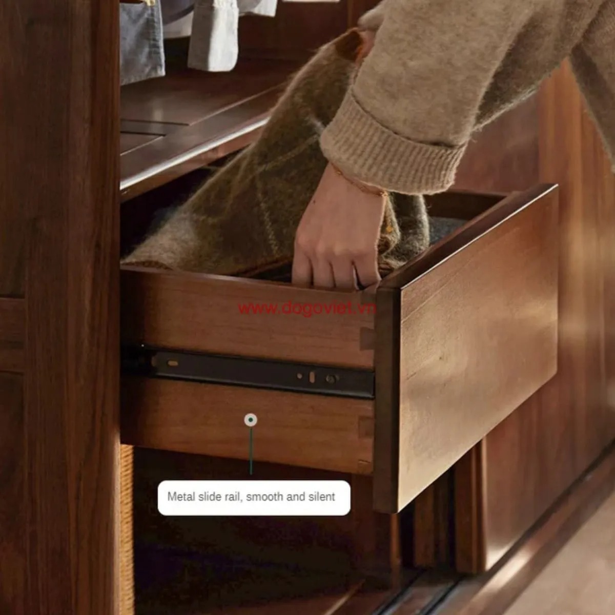 25+ mẫu tủ quần áo gỗ sồi hiện đại, sang trọng cho mọi phòng ngủ