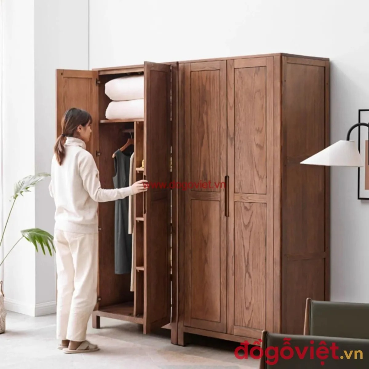 25+ mẫu tủ quần áo gỗ sồi hiện đại, sang trọng cho mọi phòng ngủ