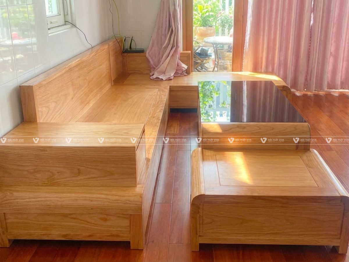 B&agrave;n ghế sofa gỗ g&otilde; đỏ c&oacute; n&ecirc;n mua? Gợi &yacute; top mẫu đẹp cho ph&ograve;ng kh&aacute;ch