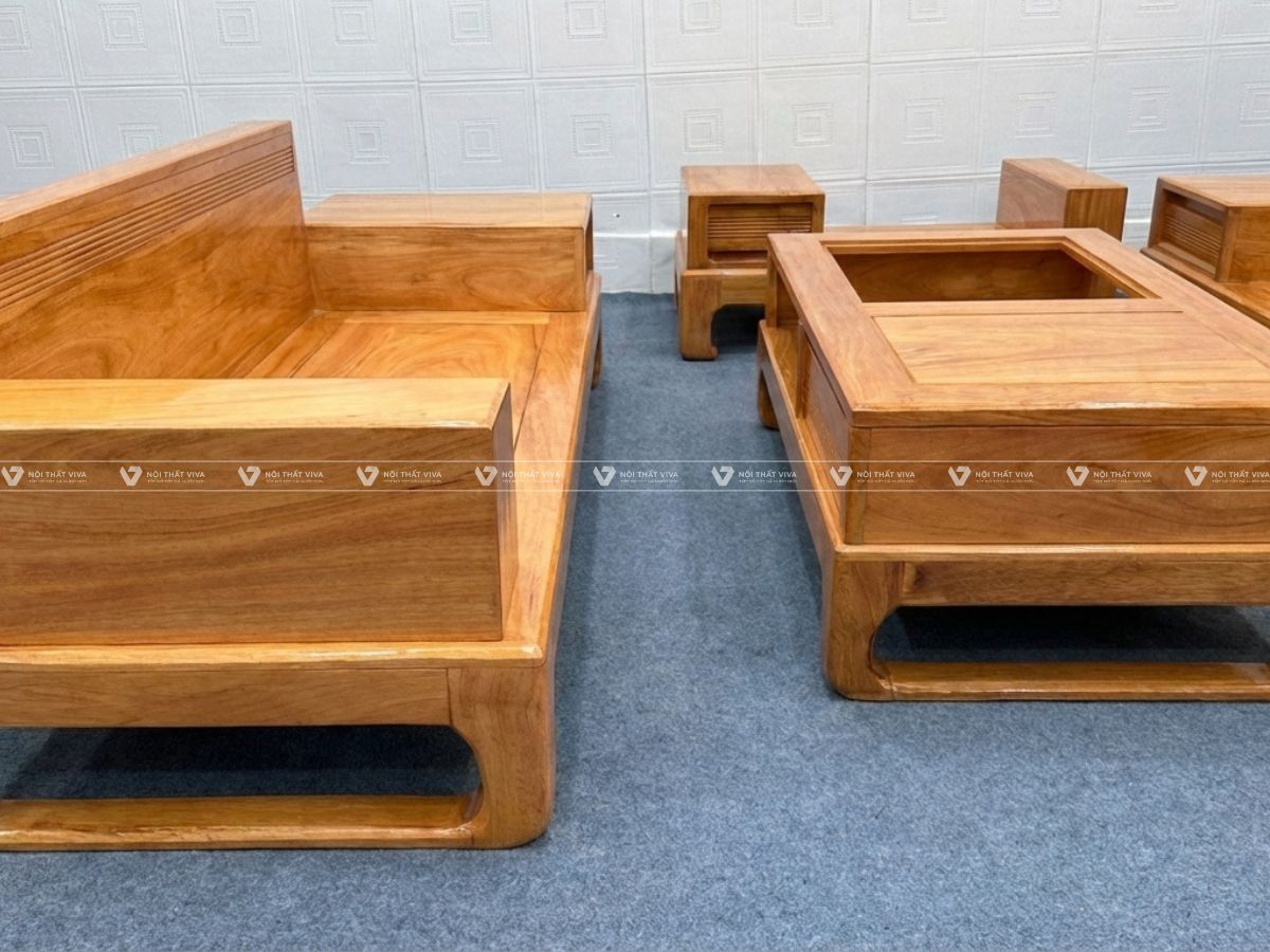 B&agrave;n ghế sofa gỗ g&otilde; đỏ c&oacute; n&ecirc;n mua? Gợi &yacute; top mẫu đẹp cho ph&ograve;ng kh&aacute;ch