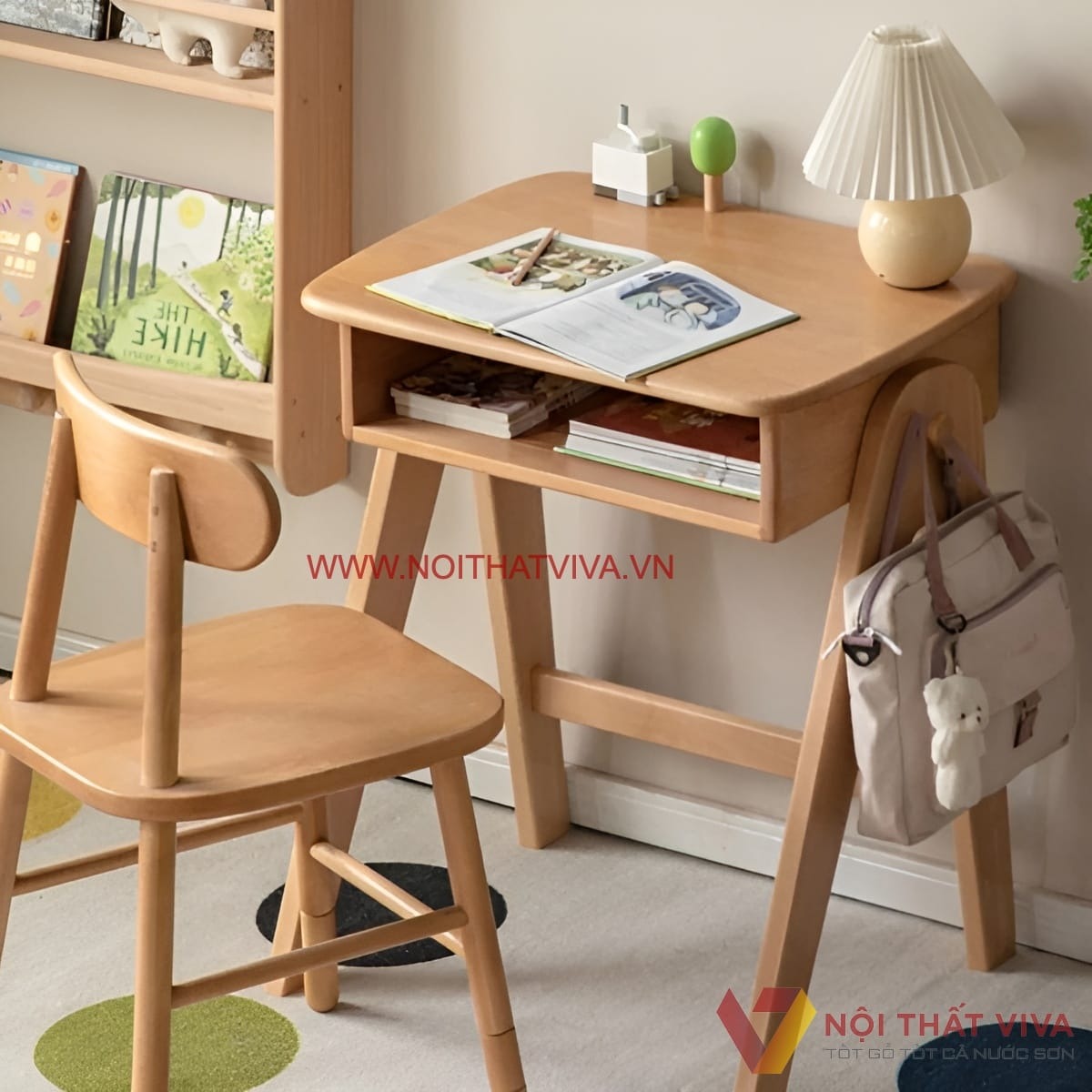Bàn học gỗ thịt: Xu hướng lựa chọn bền đẹp, an toàn cho bé Bàn học gỗ thịt: Xu hướng lựa chọn bền đẹp, an toàn cho bé