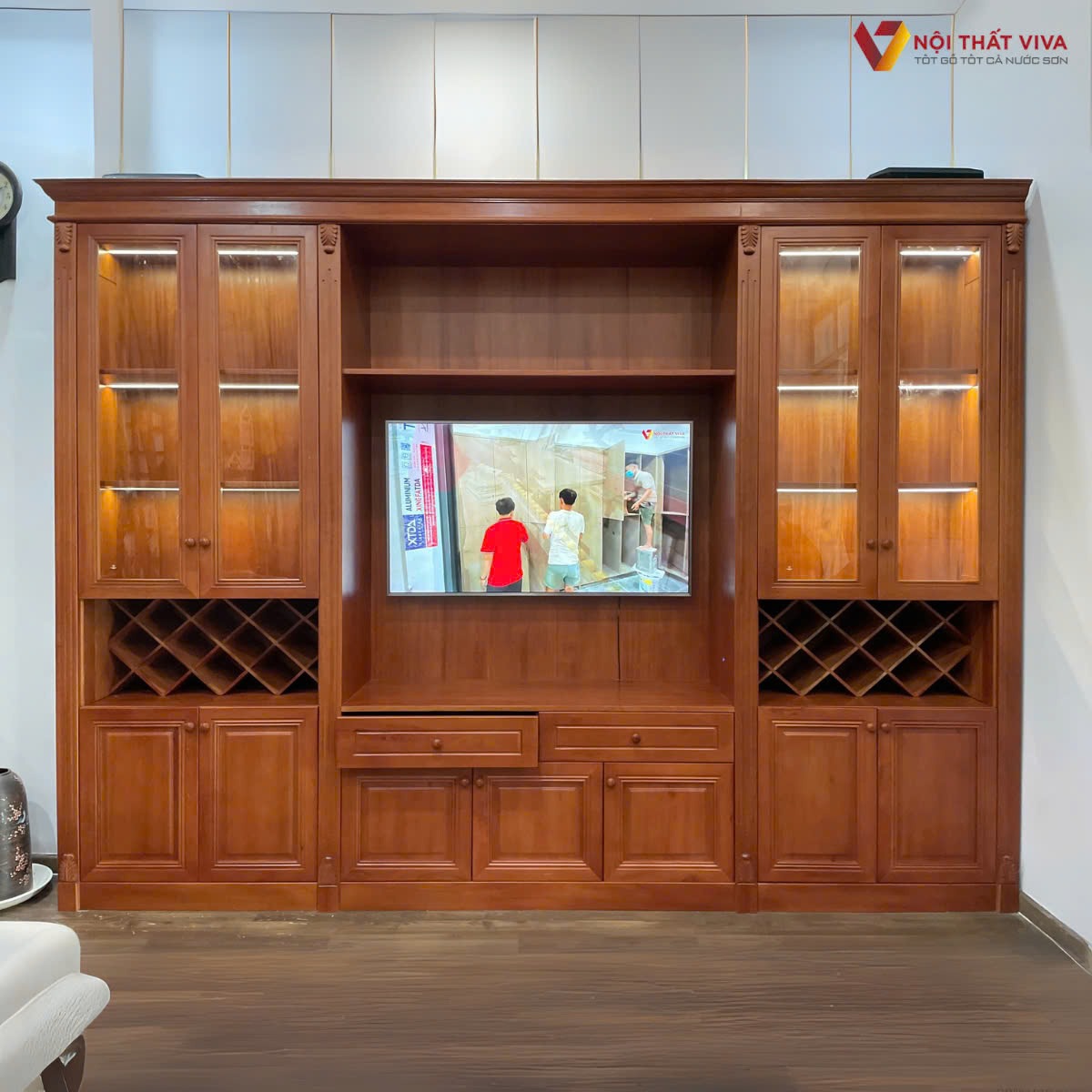 C&aacute;ch chọn mẫu tủ rượu hiện đại sao cho đẹp? Xem ngay c&aacute;c mẫu Hot 