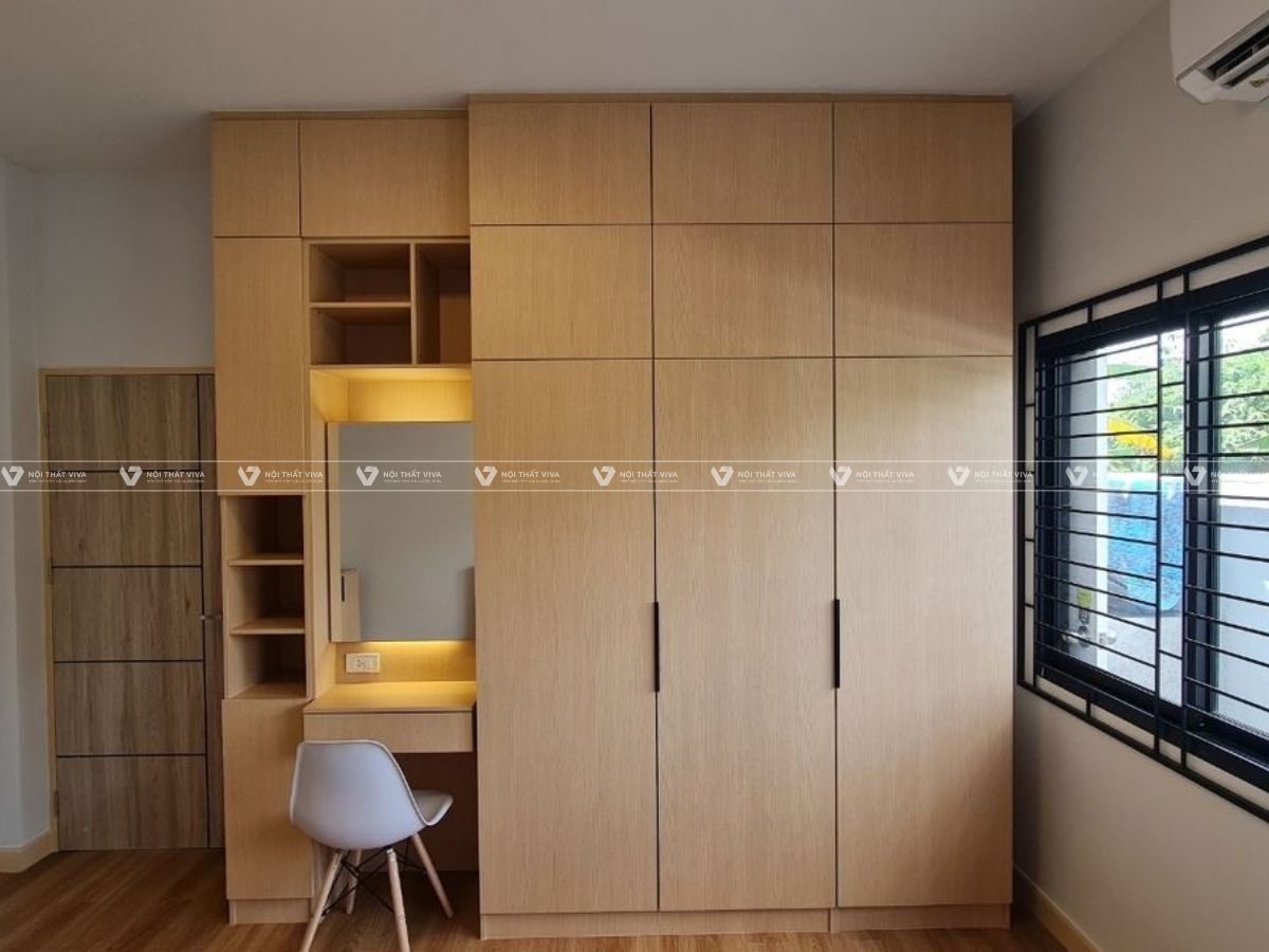 Có nên mua tủ quần áo gỗ cao su? Ưu điểm & kinh nghiệm chọn mua