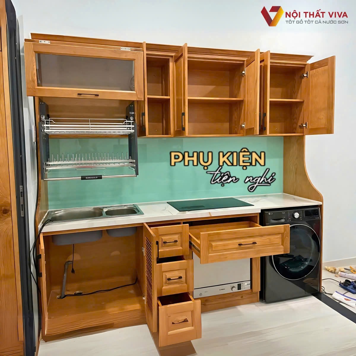 So sánh tủ bếp đóng sẵn và thiết kế riêng: Ưu, nhược điểm cần biết So sánh tủ bếp đóng sẵn và thiết kế riêng: Ưu, nhược điểm cần biết