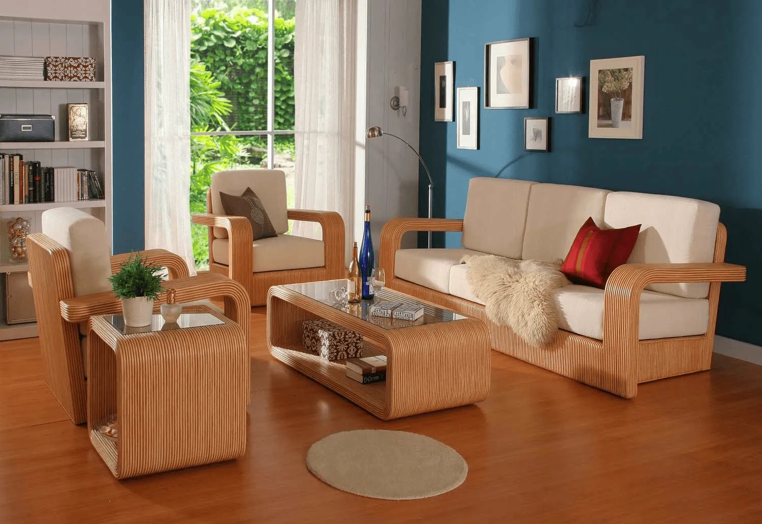 Ghế sofa gỗ c&ocirc;ng nghiệp c&oacute; tốt kh&ocirc;ng? Ph&acirc;n t&iacute;ch ưu v&agrave; nhược điểm chi tiết