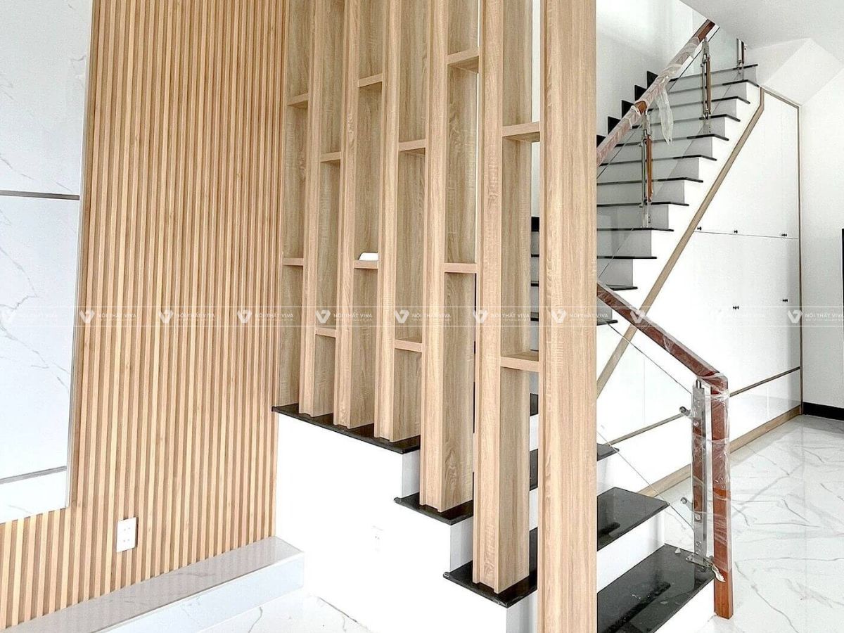 Thi công vách ngăn cầu thang giật cấp, hướng dẫn & bảng giá chi tiết Thi công vách ngăn cầu thang giật cấp, hướng dẫn & bảng giá chi tiết