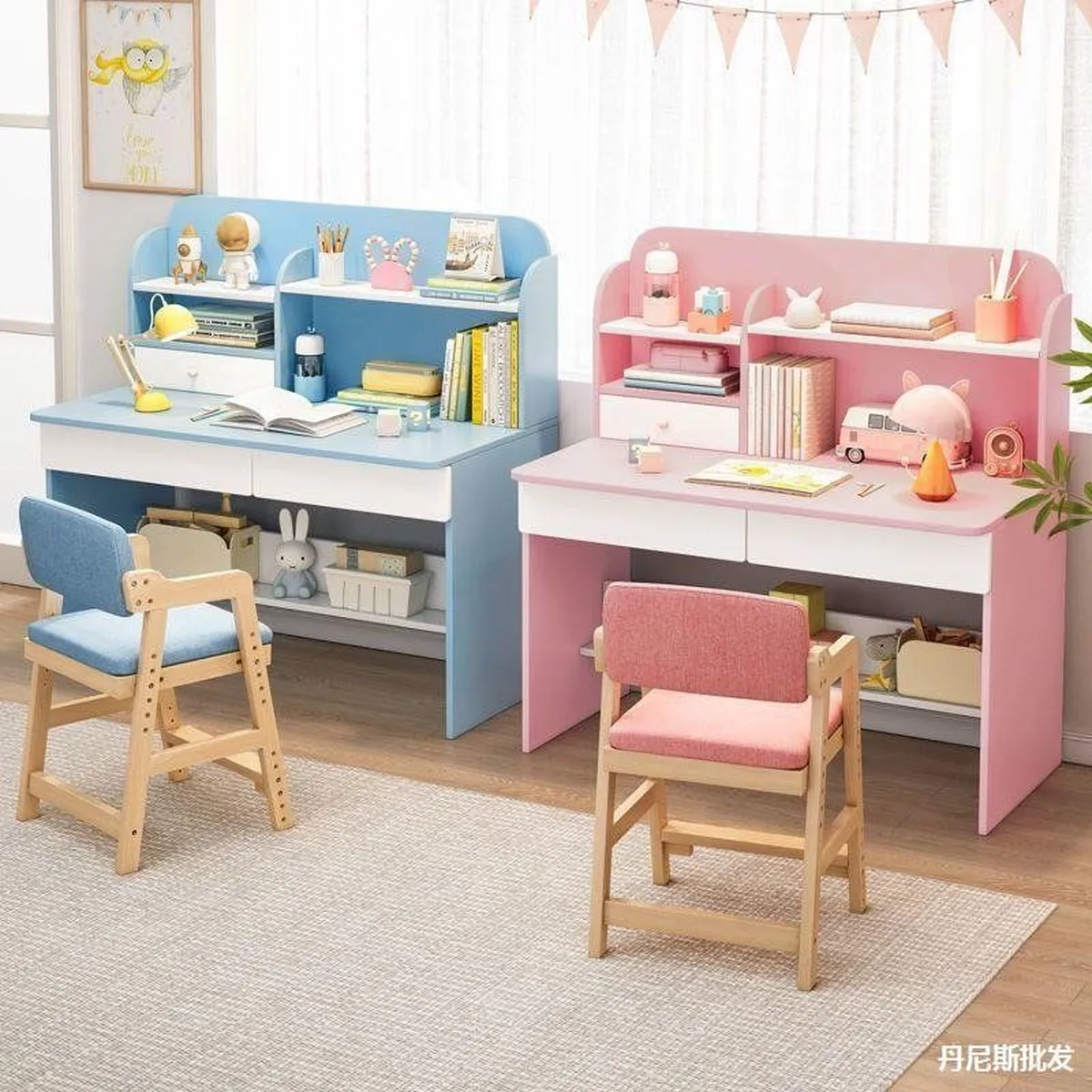 15+ mẫu bàn học cho bé 3 tuổi hiện đại, siêu đẹp và tiện lợi cho bé 15+ mẫu bàn học cho bé 3 tuổi hiện đại, siêu đẹp và tiện lợi cho bé