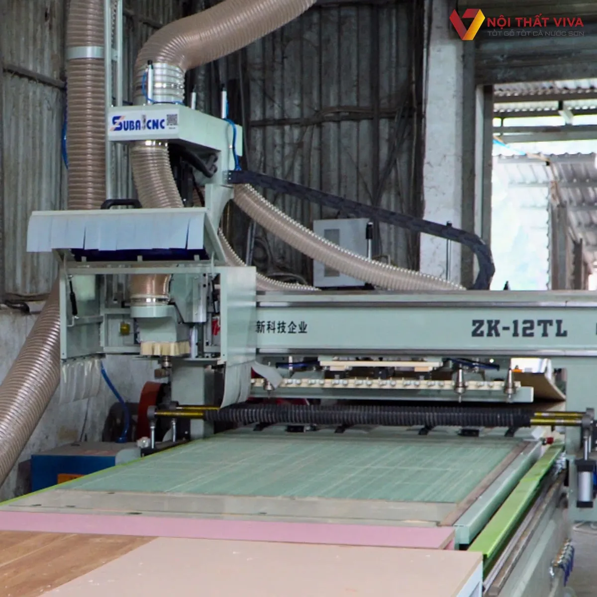 Ngỡ ngàng với 18+ mẫu kệ cầu thang gỗ công nghiệp đẹp xuất sắc Ngỡ ngàng với 18+ mẫu kệ cầu thang gỗ công nghiệp đẹp xuất sắc