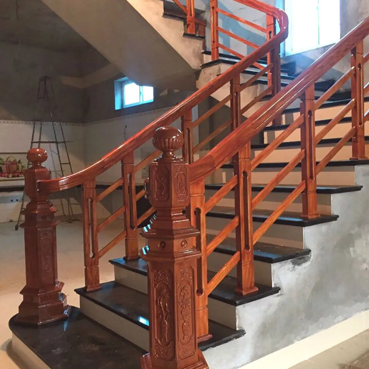 Chọn cầu thang gỗ nhà ống như thế nào để vừa đẹp, tiết kiệm chi phí? Chọn cầu thang gỗ nhà ống như thế nào để vừa đẹp, tiết kiệm chi phí?