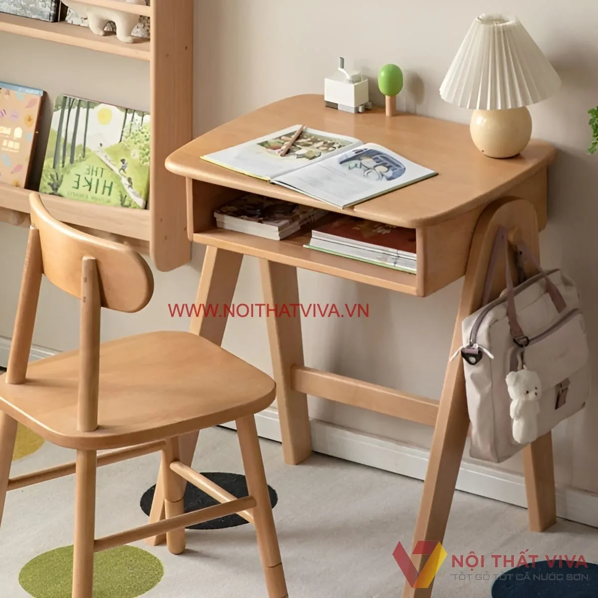 Bàn học gỗ thịt: Xu hướng lựa chọn bền đẹp, an toàn cho bé Bàn học gỗ thịt: Xu hướng lựa chọn bền đẹp, an toàn cho bé