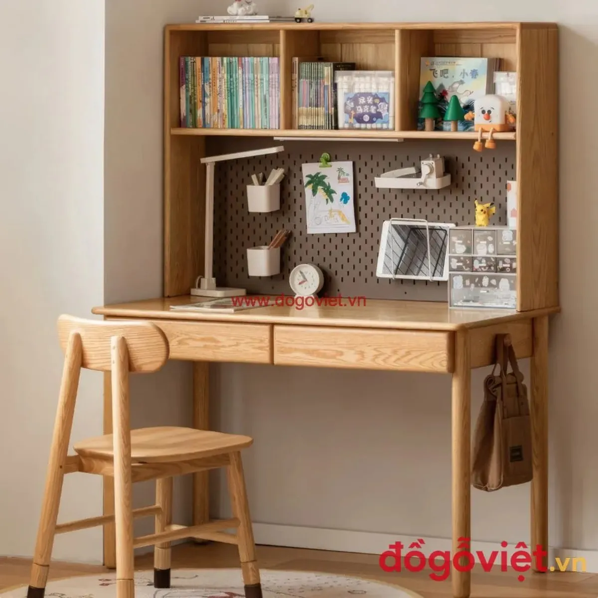 Bàn học gỗ thịt: Xu hướng lựa chọn bền đẹp, an toàn cho bé Bàn học gỗ thịt: Xu hướng lựa chọn bền đẹp, an toàn cho bé