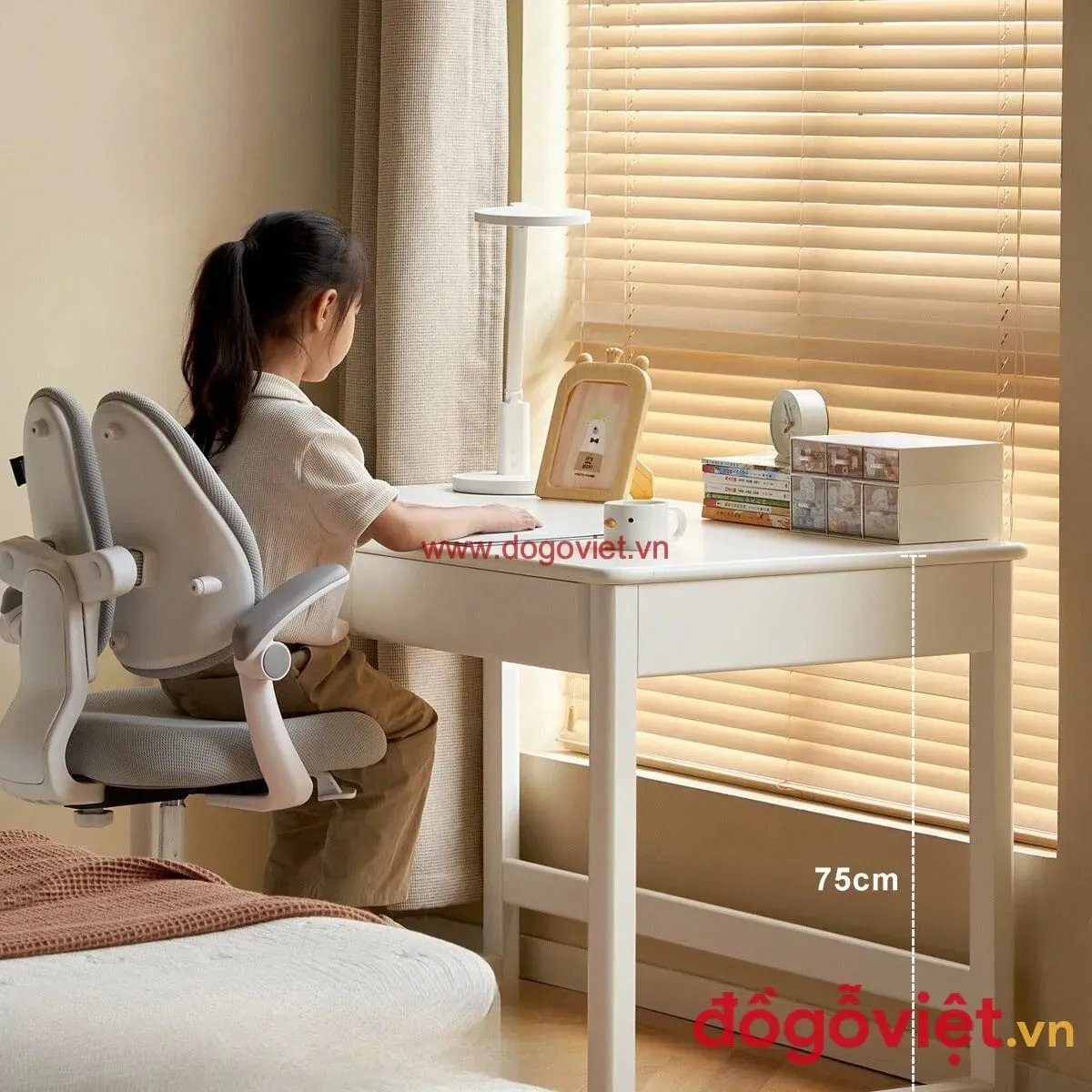 Bàn học sinh giá rẻ có tốt không? Những lưu ý khi chọn mua cho bé Bàn học sinh giá rẻ có tốt không? Những lưu ý khi chọn mua cho bé