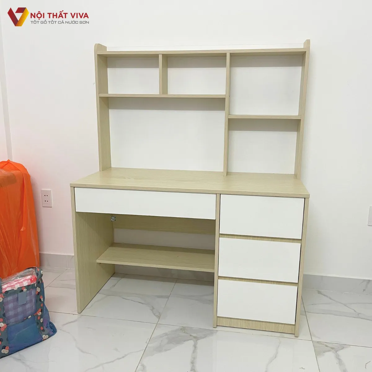 Bàn học cho học sinh cấp 3 có gì đặc biệt? Top mẫu đẹp, đáng mua  Bàn học cho học sinh cấp 3 có gì đặc biệt? Top mẫu đẹp, đáng mua