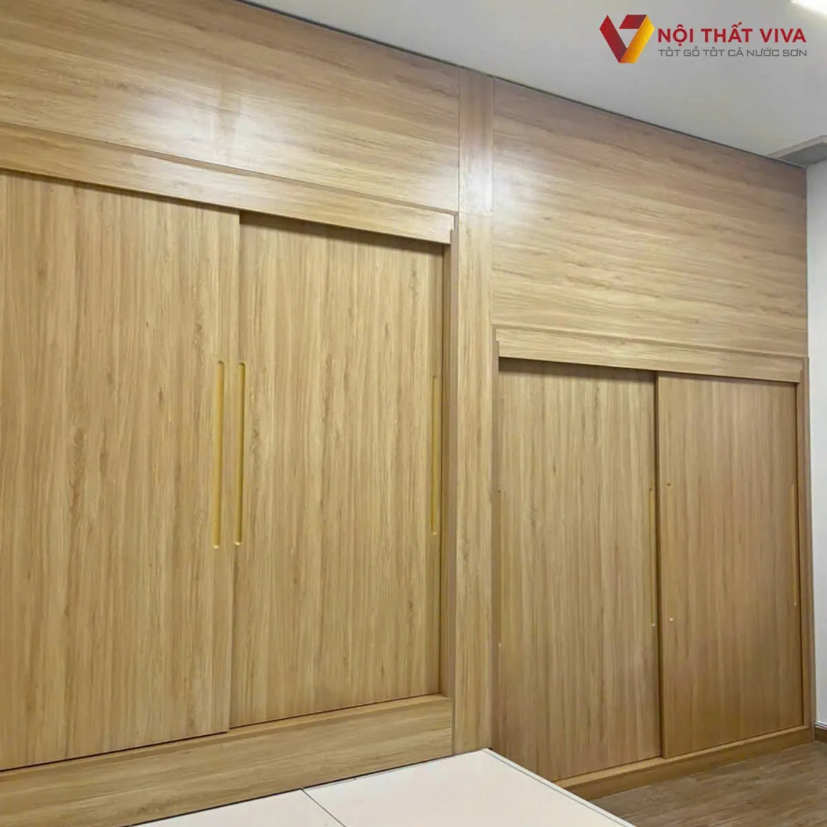 Kích thước tiêu chuẩn tủ quần áo kịch trần theo diện tích phòng ngủ 2025 Kích thước tiêu chuẩn tủ quần áo kịch trần theo diện tích phòng ngủ 2025