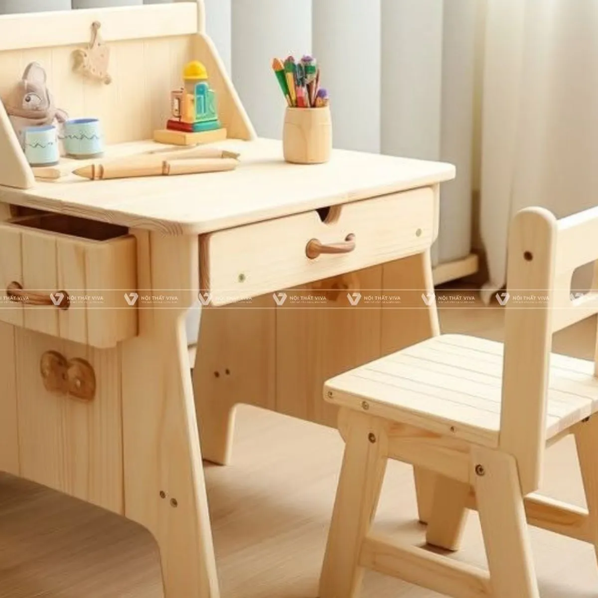 Nên mua bàn ghế học sinh gỗ gì? Những lưu ý quan trọng khi chọn mua Nên mua bàn ghế học sinh gỗ gì? Những lưu ý quan trọng khi chọn mua