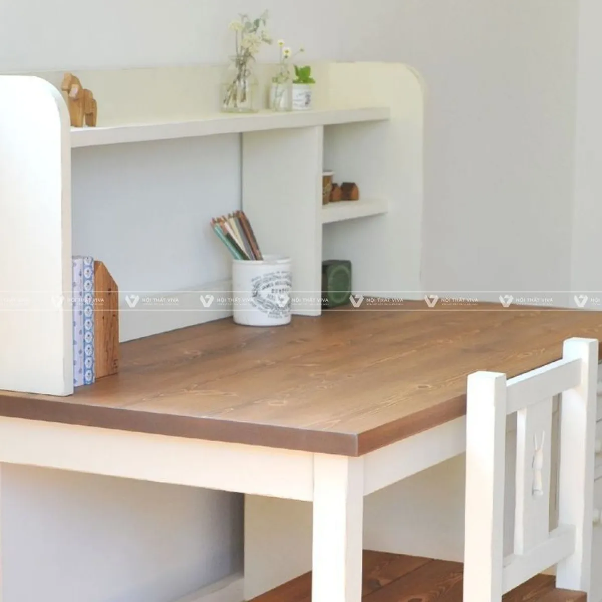 Nên mua bàn ghế học sinh gỗ gì? Những lưu ý quan trọng khi chọn mua Nên mua bàn ghế học sinh gỗ gì? Những lưu ý quan trọng khi chọn mua