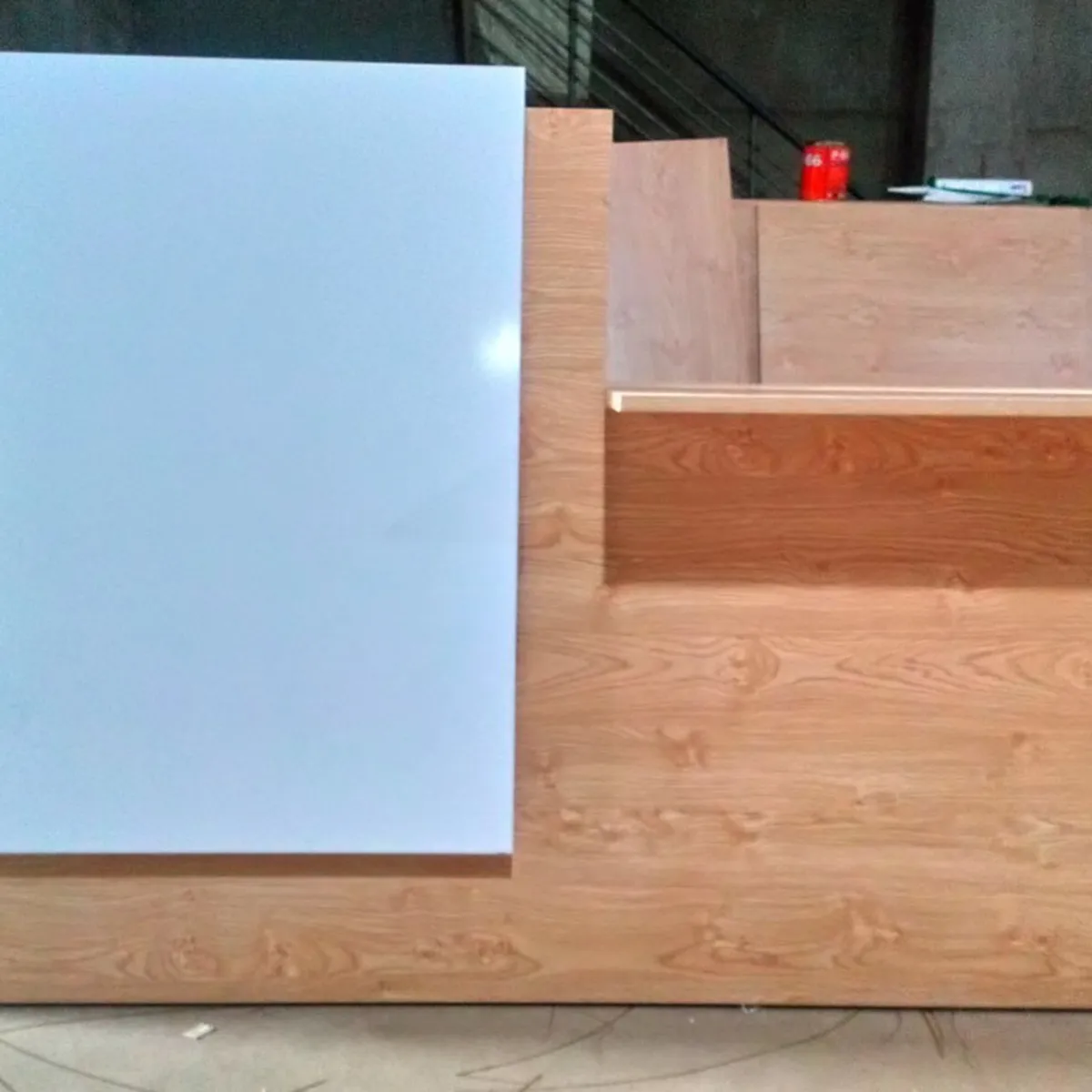 Những lưu ý cần biết để đặt bàn lễ tân hợp phong thủy, thu hút tài lộc Những lưu ý cần biết để đặt bàn lễ tân hợp phong thủy, thu hút tài lộc